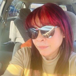 Meet your Posher, Marisol